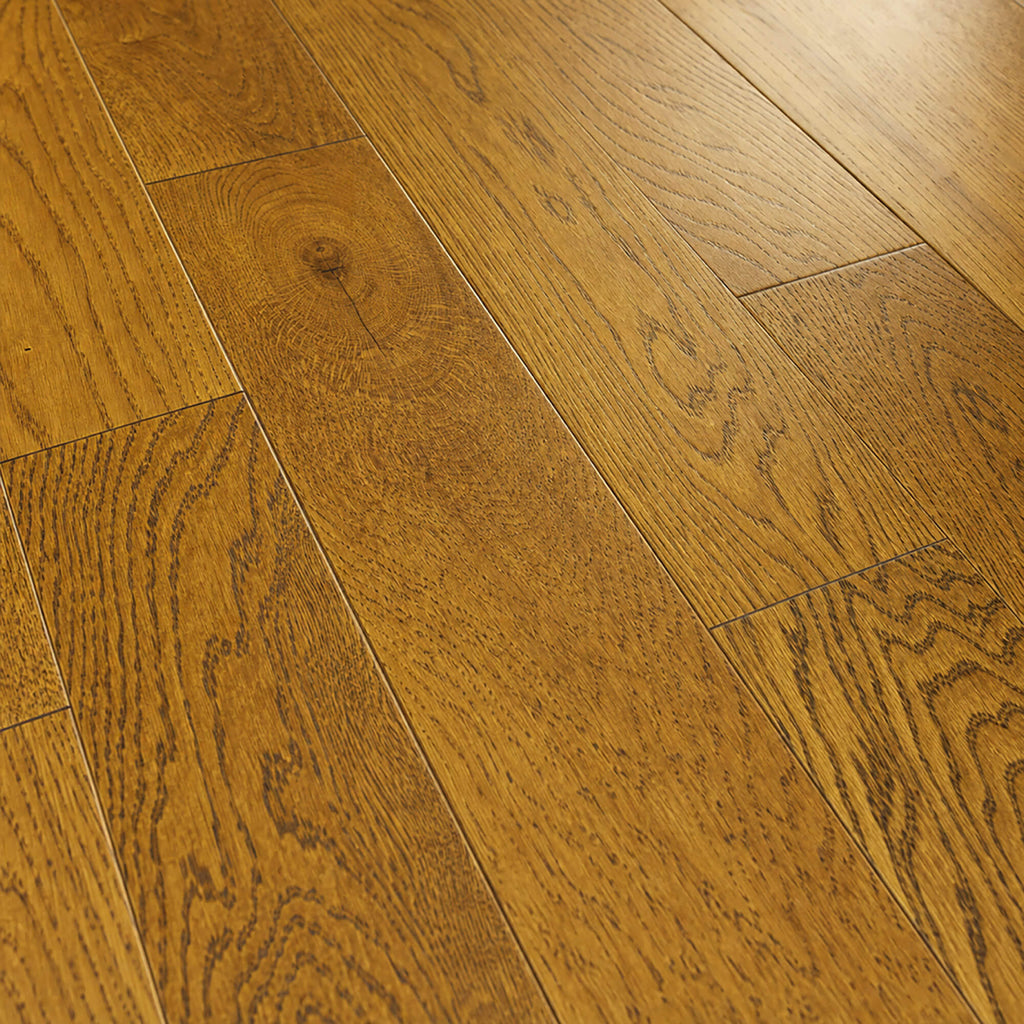 Close-up of Nutmeg Oak UV Oiled 125mm Engineered Wood Flooring