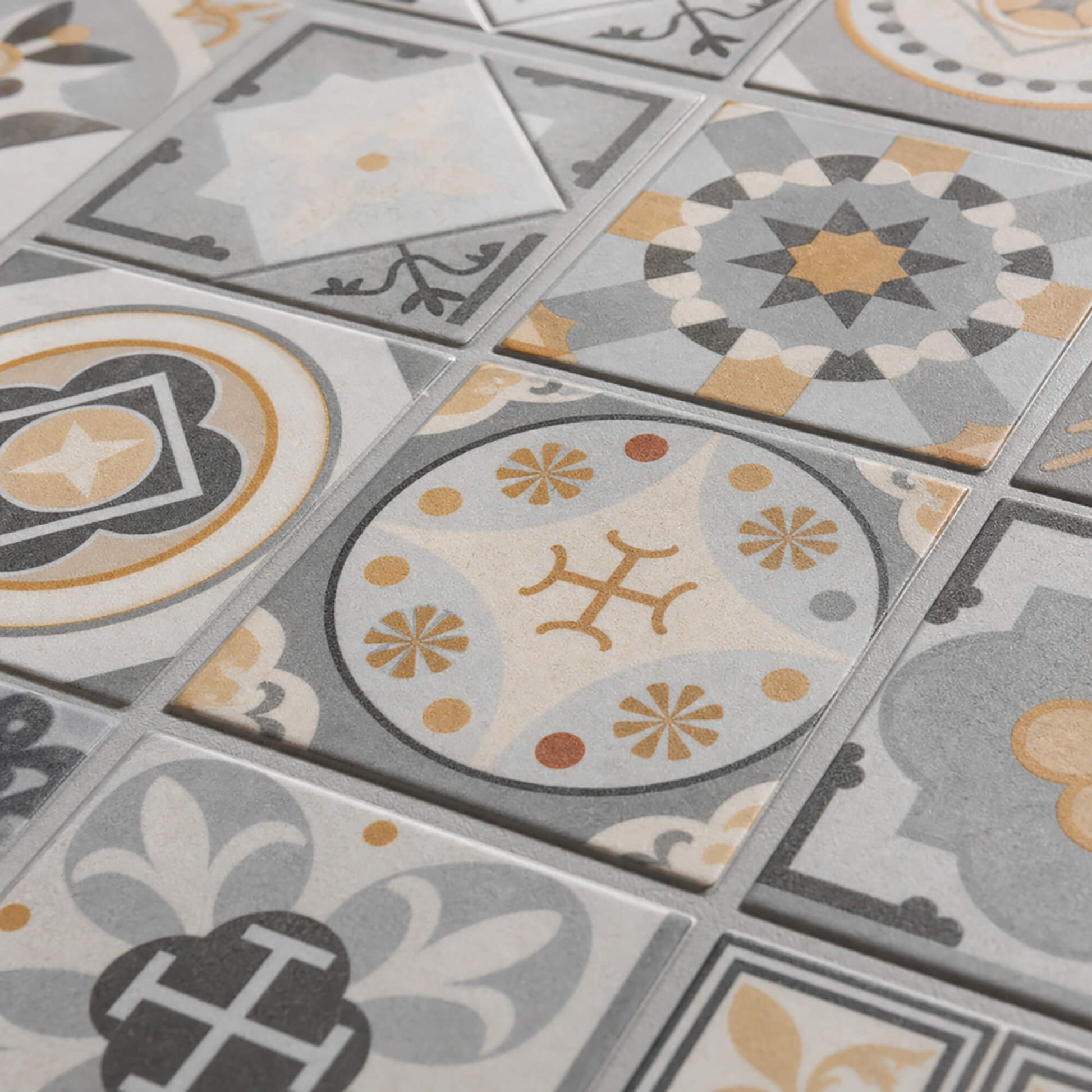 Victorianna Rigid LVT Flooring (Tile)